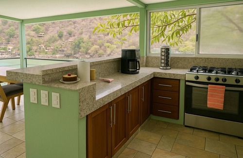 Boca de Tomatlan Apartment | Beach frontage Family Vacation home, 10 miles from downtown PV romantic zone