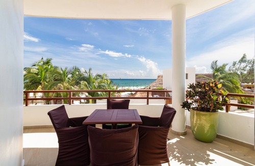 Playa del Carmen Condo | Beachfront Condo w/Large Balcony and Ocean Views near Downtown Playa Del Carmen