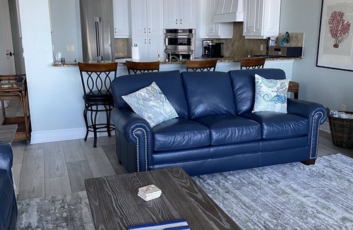 Fort Myers Beach House | Beachfront LUXURY HOME- Watch the waves from your pool & 15 steps to the beach