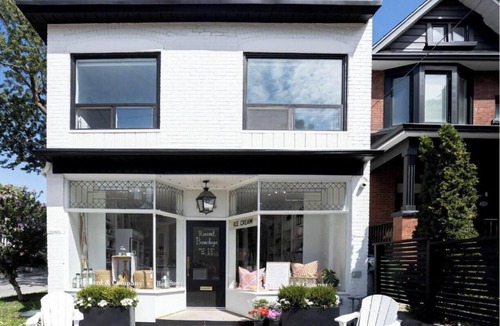 Wychwood Apartment | Beautiful 2nd floor apartment, minutes from transit, restaurants, pet-friendly.