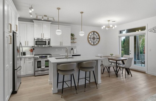 Westbank Condo | Beautiful 3 bedroom at a private beach resort