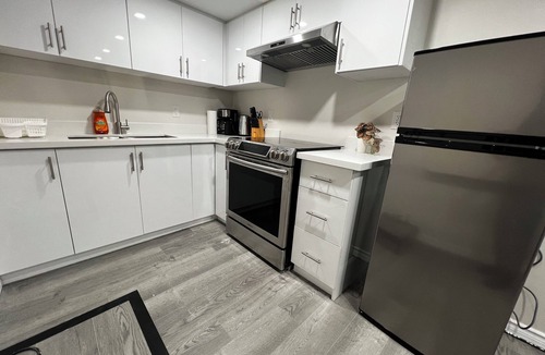 Halton Regional Municipality Apartment | Beautiful Newly Built 2-Bed, 1-Bath Basement Apartment – Sleeps 6 – Milton