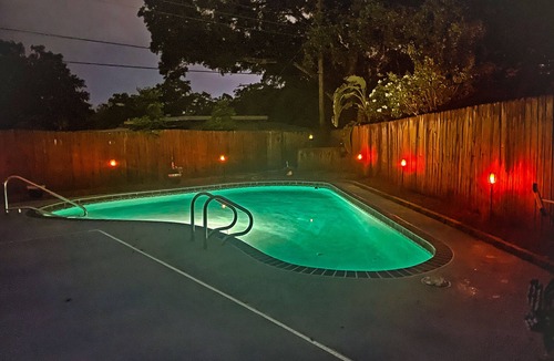 Ridge Wood Heights House | Beautiful, Spacious Heated Pool Home - Close to Siesta Key Beach!