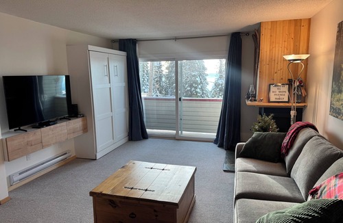 Central Okanagan Condo | Big White Ski-In Ski-Out at Ponderosa in Village