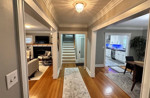 South Kansas City House | Brookside 1917 — Premium Historic Stay in Kansas City Missouri