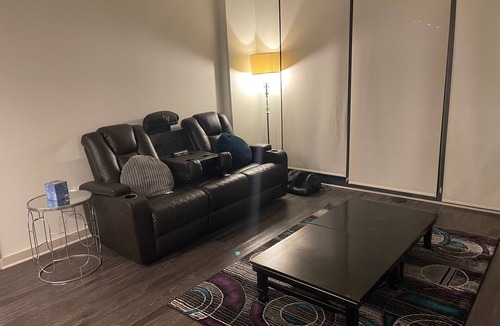 Lenox Apartment | Buckhead Bliss Luxury , 2-bedroom in enchanting Atl within steps from Lenox Mall