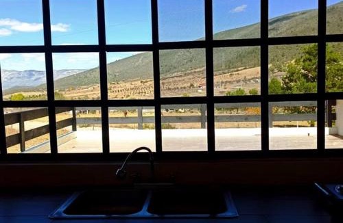 San Antonio de Las Alazanas Ski Chalet | Cabaña en Mesa de las Tablas, de fácil acceso y con excelentes vistas