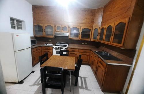 Linares House | Casa 5 de Mayo, Linares