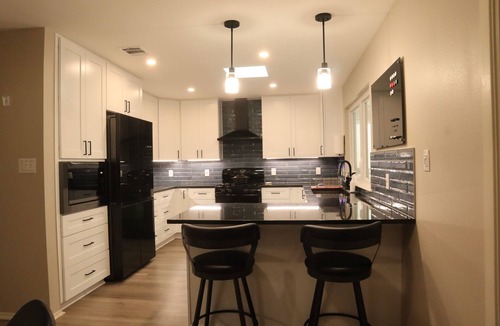 Waters Park House | Casa de la Cova, the Comforts of Home