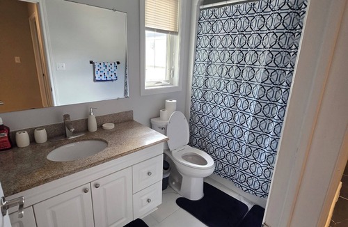 Merritton House | Central & Cozy 3BR Home 15 mins to Niagara Falls