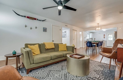 Shearer Hills - Ridgeview House | Central Location-Modern Home-Perfect For Families-Games