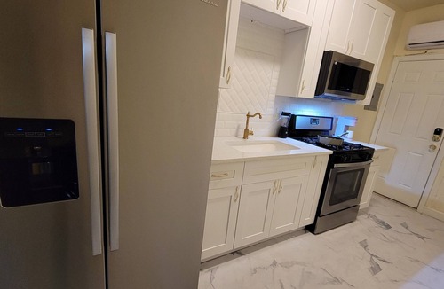 Jefferson Apartment | Charming 1-bedroom apartment, WiFi, AC, 5 minutes to Downtown San Antonio