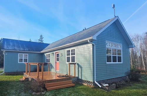 Georgetown Cottage | Charming 2-bedroom cottage with AC, WiFi in lovely Georgetown