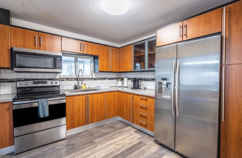 Allapattah House | Charming 2-bedroom house in amazing Miami with WiFi, AC