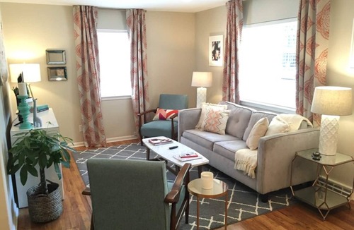 Kansas City House | Charming Home w/4 Bedrooms and Patio | 5&6