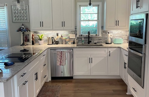 National Hills House | Charming Masters Cottage within a short walk <1 mile to the Augusta National.