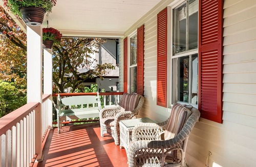 Dobbs Ferry House | Charming Victorian in Dobbs Ferry - Westchester