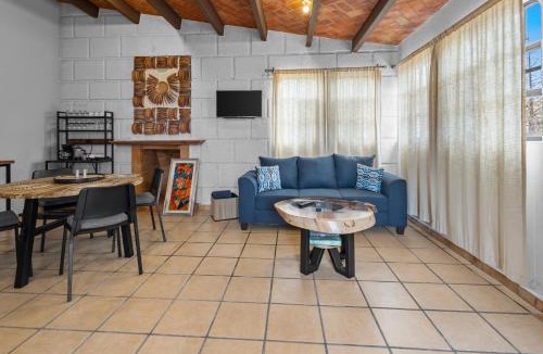 San Miguel de Allende Villa | Chic little house in San Miguel Close to everything