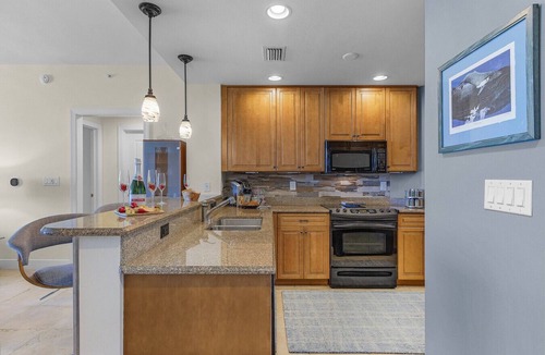 Cape Harbour Condo | Coastal Escape |Elegant 10th floor 2 bed 2 bath condo with marina view