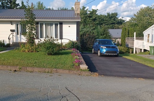 Bridgewater Apartment | Come for work or pleasure! This safe, quiet unit is centrally located!