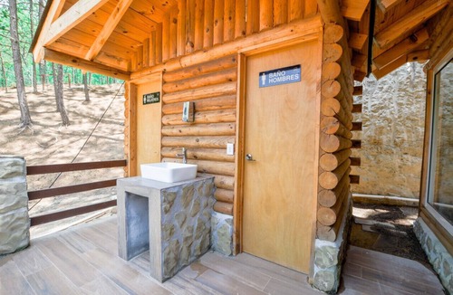 Santiago Cabin | Comet Cabin/ideal for friends and family