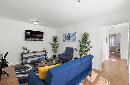 Constable Hook Condo | Comfy Cozy retreat - NYC & NWK w/free parking
