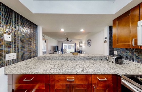Crescent Beach Condo | Condo Across the Street From the Beach With Pool, Tennis, &. Washer/dryer
