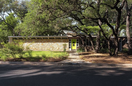 Barton Hills House | Cool Mid-Century Modern 3/2
