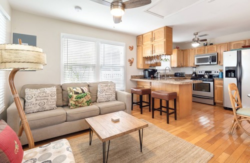 Old Town Cottage | ~ COPA CABANA ~ Classic Key West cottage just a stone’s throw from the water.