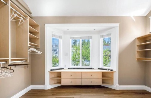 Coquitlam House | Coquitlam 5bed/3bath Luxury home + swimming pool