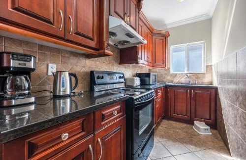 Coquitlam House | Coquitlam Heights Private Room