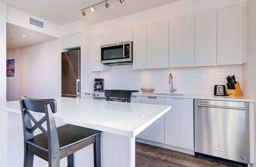 Metrotown Condo | Corporate Stays | Hazel 2 Bedrooms