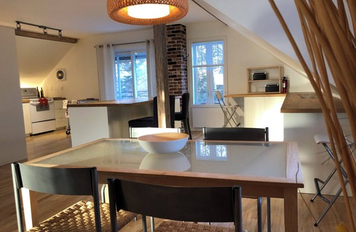 Longueuil House | Cosy and warm place close to city center