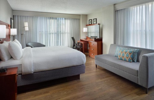 Downtown Decatur Hotel | Courtyard Atlanta Decatur Downtown/Emory
