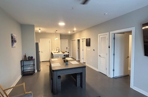 South Lamar Condo | Cozy 2-bedroom condo with AC in brilliant Austin location