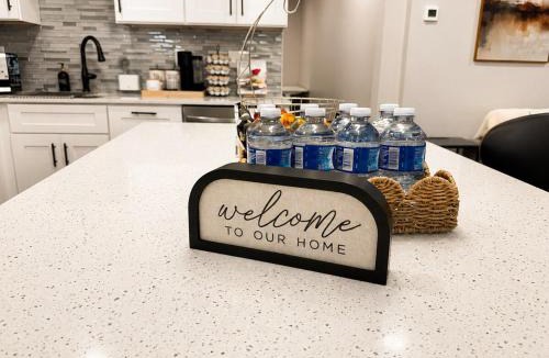 Cliftondale Apartment | Cozy & Spacious 2BR Private Suite Near ATL Airport
