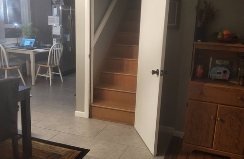 South Kansas City Apartment | Cozy upstairs loft with 1-bedroom and bath in adorable Kansas City home