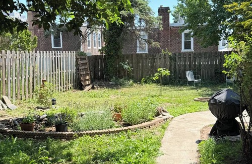 Roxborough-Manayunk House | Creative’s charming 2-bedroom house in Philadelphia, HVAC/mid- century esthetic.