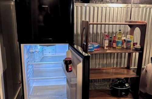 Jersey City Apartment | Cute, new, cozy 1-bedroom suite with private entrance and Hot Tub, close to NYC