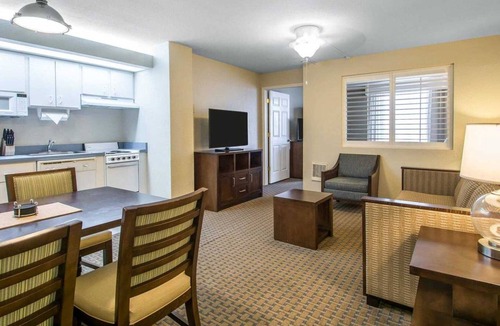 Ormond Shores Villa | Daytona 500 Weekend Feb. 13-18, 2020 ~ 2 BR/1 Bath Oceanfront Villa