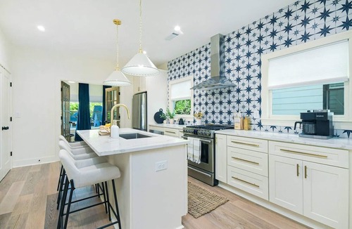 East Side House | Designer 2BR 2.5Bath getaway in the heart of Atlanta
