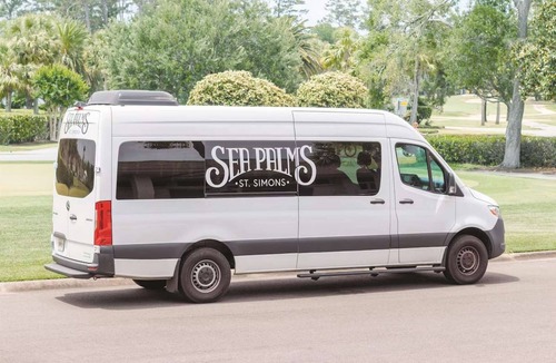 St. Simons Island Apartment | Direct Golf Course Access + Pool. Dining. Shuttle.
