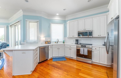Tybee Island House | Eastern Most Point in the State of Georgia - Beach Front!