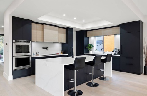 Cordova Bay House | Elevated Luxury