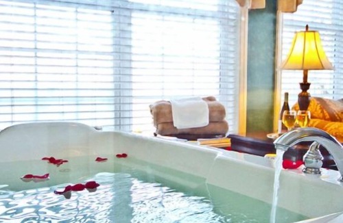 Elk Mills Bed & Breakfast | Elk Forge B&B Inn & Day Spa