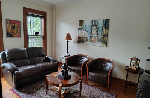 Brooklyn Apartment | Enjoyable 1-bedroom apartmen t with AC in vibrant Brooklyn