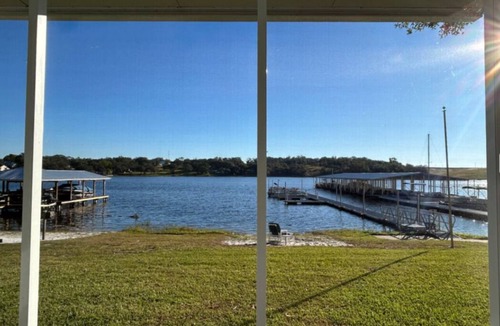 Crooked Lake Cabin | Enjoyable lakeside cabin in Babson Park on Crooked Lake