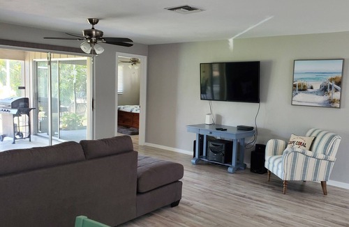 Yacht Club House | Excellent Location! Close to restaurants and beaches by car or boat and a pool!