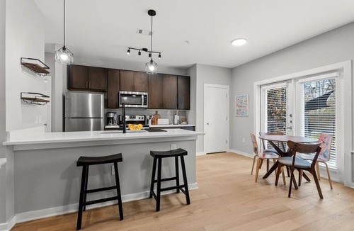South Lamar Condo | Exceptional 2BR in Prime Location Top Amenities