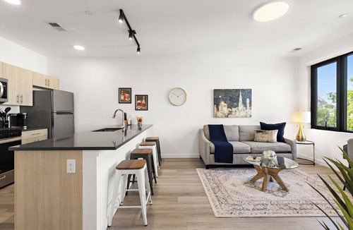 Constable Hook Apartment | Exquisite 1BR 30 min to FIFA